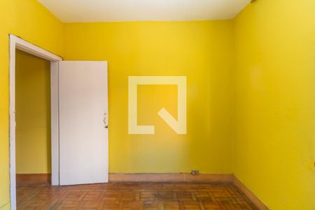 Casa para alugar com 130m², 1 quarto e 2 vagasQuarto