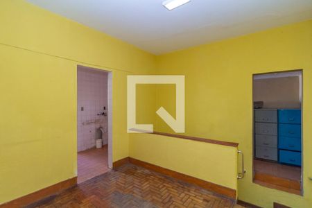 Sala de estar de casa para alugar com 1 quarto, 130m² em Vila Prudente, São Paulo