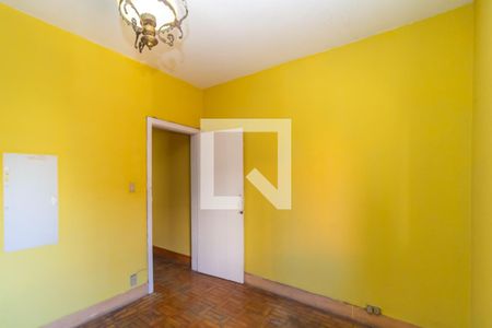 Casa para alugar com 130m², 1 quarto e 2 vagasQuarto