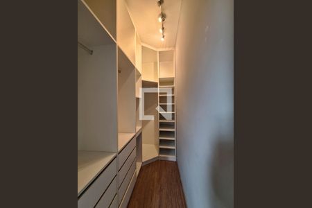 Apartamento à venda com 62m², 3 quartos e 1 vagaCloset Quarto 3