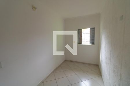 Quarto 1 de apartamento para alugar com 1 quarto, 45m² em Parque Cisper, São Paulo