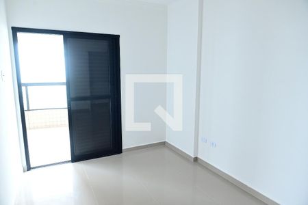 Suite de apartamento para alugar com 2 quartos, 79m² em Nova Mirim, Praia Grande