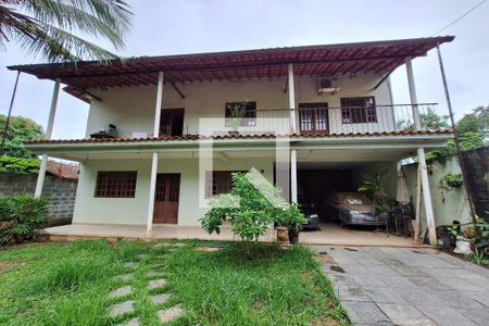 Casa para alugar com 350m², 5 quartos e 4 vagasQuintal