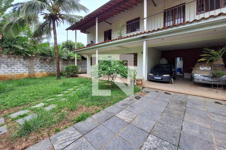 Casa para alugar com 350m², 5 quartos e 4 vagasQuintal