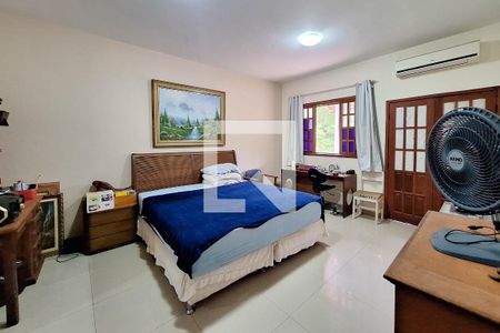 Casa para alugar com 350m², 5 quartos e 4 vagasSuíte