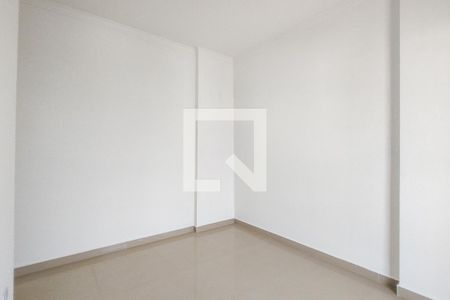 Apartamento para alugar com 73m², 2 quartos e 1 vagaSuíte