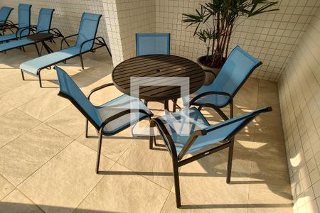 Apartamento para alugar com 73m², 2 quartos e 1 vagaÁrea comum - Piscina