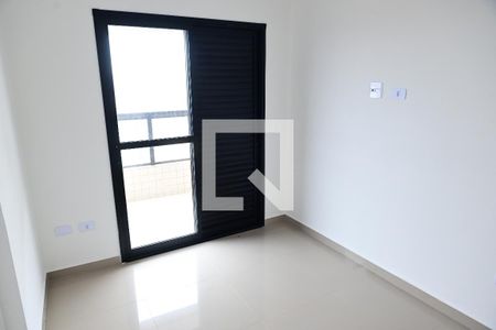 Suite de apartamento para alugar com 2 quartos, 73m² em Nova Mirim, Praia Grande
