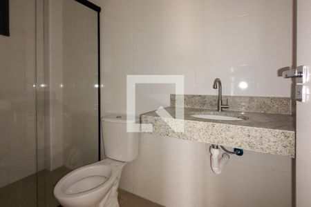Apartamento para alugar com 67m², 2 quartos e 1 vaga Apartamento para alugar com 67m², 2 quartos e 1 vagaBanheiro