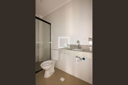 Apartamento para alugar com 67m², 2 quartos e 1 vaga Apartamento para alugar com 67m², 2 quartos e 1 vagaBanheiro