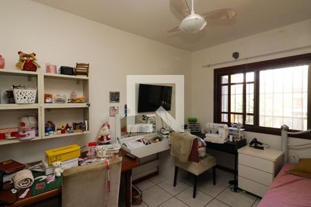 Casa à venda com 166m², 4 quartos e 3 vagas Casa à venda com 166m², 4 quartos e 3 vagasQuarto 4