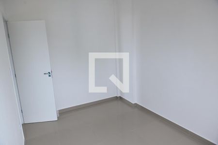 Suite 1 de apartamento para alugar com 2 quartos, 79m² em Nova Mirim, Praia Grande