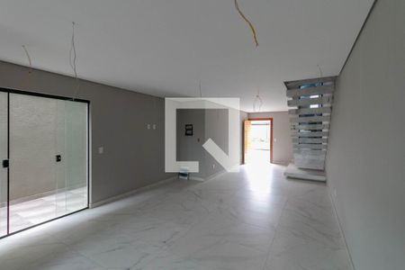 Sala de casa para alugar com 3 quartos, 170m² em Planalto, Belo Horizonte