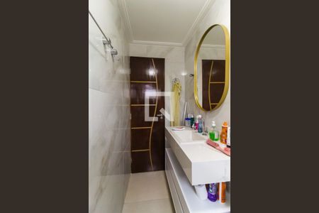 Apartamento à venda com 44m², 2 quartos e 1 vaga Apartamento à venda com 44m², 2 quartos e 1 vagaBanheiro