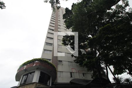 Apartamento à venda com 56m², 2 quartos e 1 vagaFachada