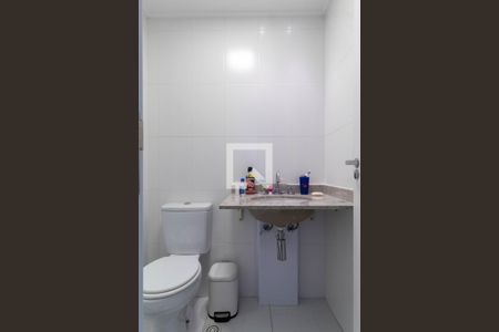 Apartamento à venda com 66m², 2 quartos e 1 vagaBanheiro da Suíte 