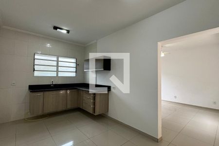 Casa de condomínio para alugar com 110m², 2 quartos e 2 vagasCozinha