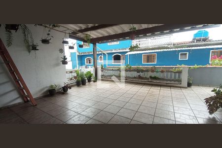 Casa à venda com 278m², 4 quartos e 4 vagasQuintal