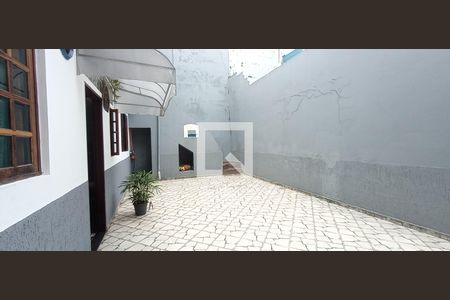 Casa à venda com 278m², 4 quartos e 4 vagasQuintal