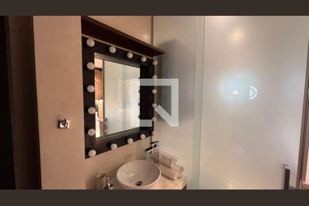 Apartamento para alugar com 98m², 2 quartos e 1 vagaSuite