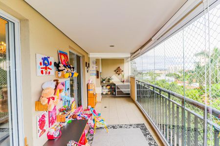 Varanda de apartamento para alugar com 3 quartos, 155m² em Santo Amaro, São Paulo