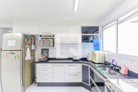 Apartamento para alugar com 155m², 3 quartos e 3 vagas Apartamento para alugar com 155m², 3 quartos e 3 vagasCozinha