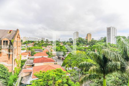 Apartamento para alugar com 155m², 3 quartos e 3 vagas Apartamento para alugar com 155m², 3 quartos e 3 vagasVaranda