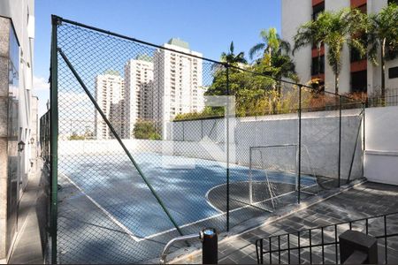 Apartamento à venda com 130m², 2 quartos e 2 vagasQuadra