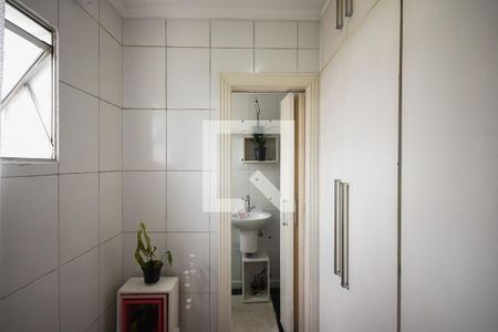 Apartamento à venda com 130m², 2 quartos e 2 vagasQuarto de Serviço
