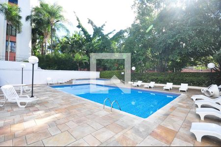 Apartamento à venda com 130m², 2 quartos e 2 vagasPiscina