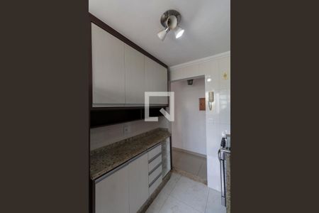 Apartamento para alugar com 55m², 2 quartos e 1 vagaCozinha 