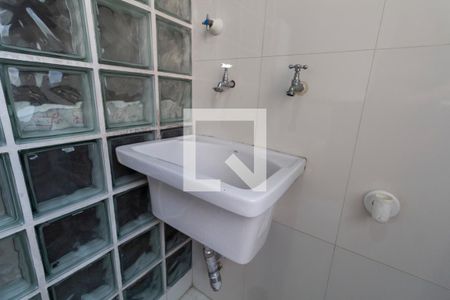 Apartamento para alugar com 55m², 2 quartos e 1 vagaÁrea de Serviço