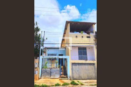 Casa à venda com 4 quartos, 254m² em Itaquera, São Paulo