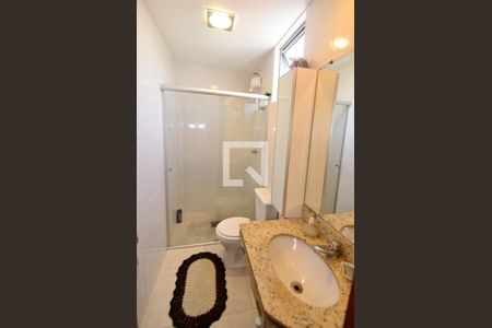 Apartamento para alugar com 100m², 3 quartos e 2 vagasBanheiro