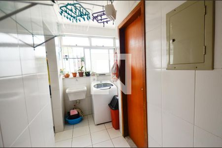 Apartamento para alugar com 100m², 3 quartos e 2 vagasÁrea de serviço