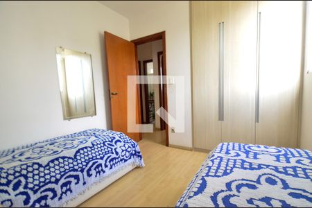 Apartamento para alugar com 100m², 3 quartos e 2 vagasQuarto