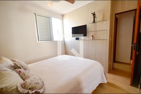 Apartamento para alugar com 100m², 3 quartos e 2 vagasQuarto