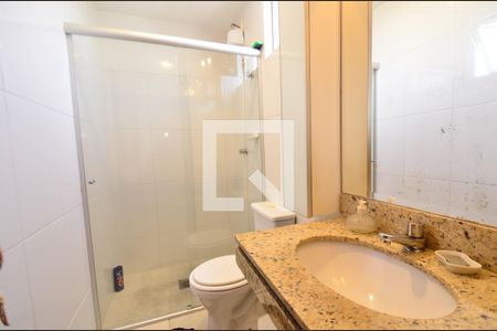 Apartamento para alugar com 100m², 3 quartos e 2 vagasBanheiro