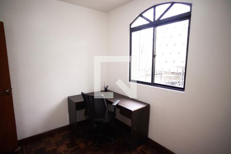 Quarto 2 de apartamento para alugar com 3 quartos, 65m² em Liberdade, Belo Horizonte
