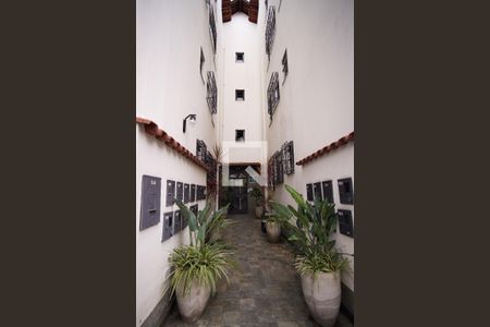 Apartamento para alugar com 65m², 3 quartos e 1 vaga Apartamento para alugar com 65m², 3 quartos e 1 vagaEntrada