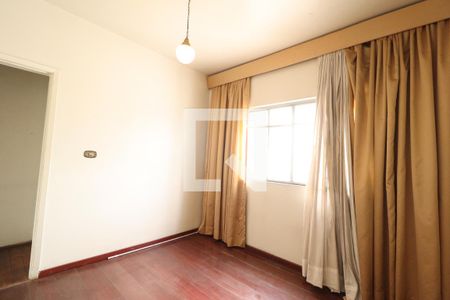 Quarto 1 de apartamento para alugar com 3 quartos, 107m² em Centro, Uberlândia