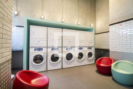 Apartamento para alugar com 70m², 2 quartos e 1 vagaÁrea comum - Lavanderia