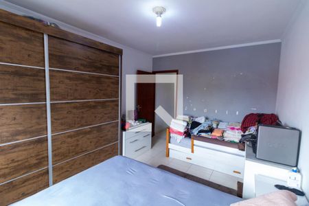 Casa à venda com 540m², 3 quartos e 5 vagas Casa à venda com 540m², 3 quartos e 5 vagasQuarto