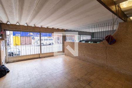 Casa à venda com 540m², 3 quartos e 5 vagas Casa à venda com 540m², 3 quartos e 5 vagasÁrea comum