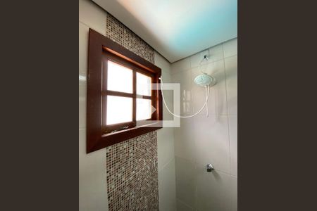 Casa à venda com 400m², 3 quartos e 2 vagas Casa à venda com 400m², 3 quartos e 2 vagasBanheiro Social