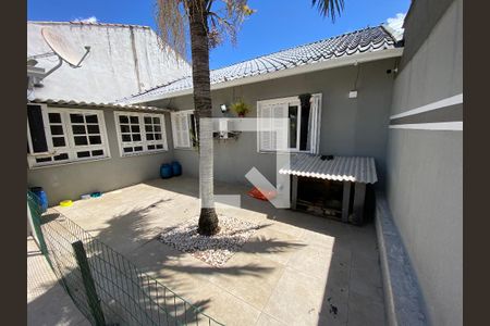 Casa à venda com 400m², 3 quartos e 2 vagas Casa à venda com 400m², 3 quartos e 2 vagasÁrea comum