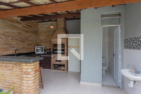 Casa à venda com 258m², 3 quartos e 3 vagasChurrasqueira