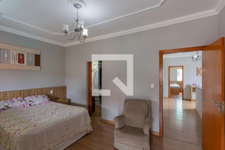 Casa à venda com 258m², 3 quartos e 3 vagasQuarto 3 - Suíte