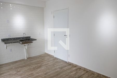 sala de apartamento para alugar com 2 quartos, 43m² em Km 18, Osasco