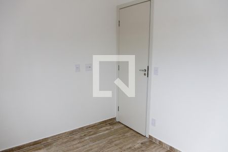 Quarto 2 de apartamento para alugar com 2 quartos, 43m² em Km 18, Osasco